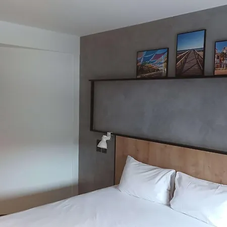Ibis Hotel Alicante Exterior photo