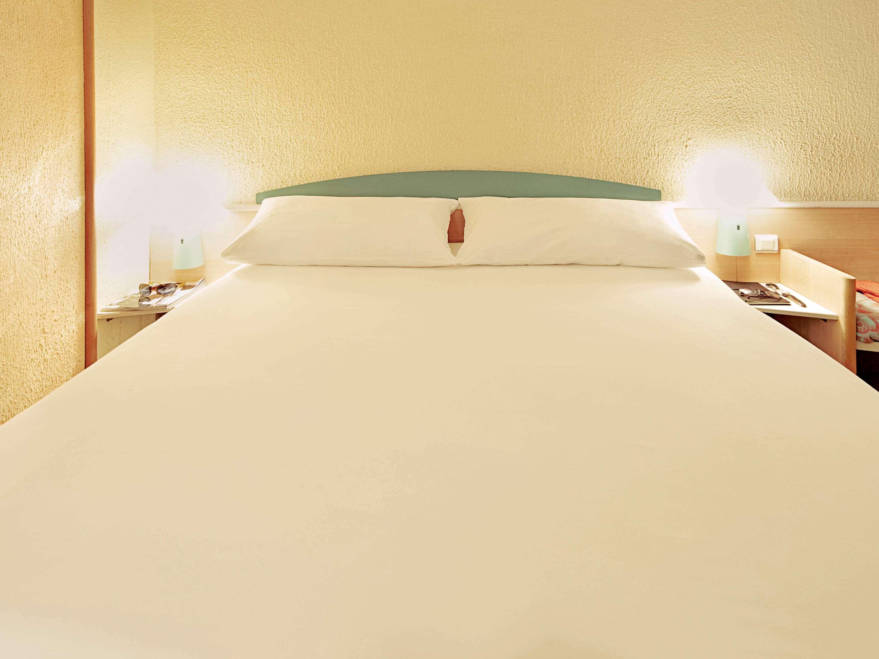 Hotel Ibis *